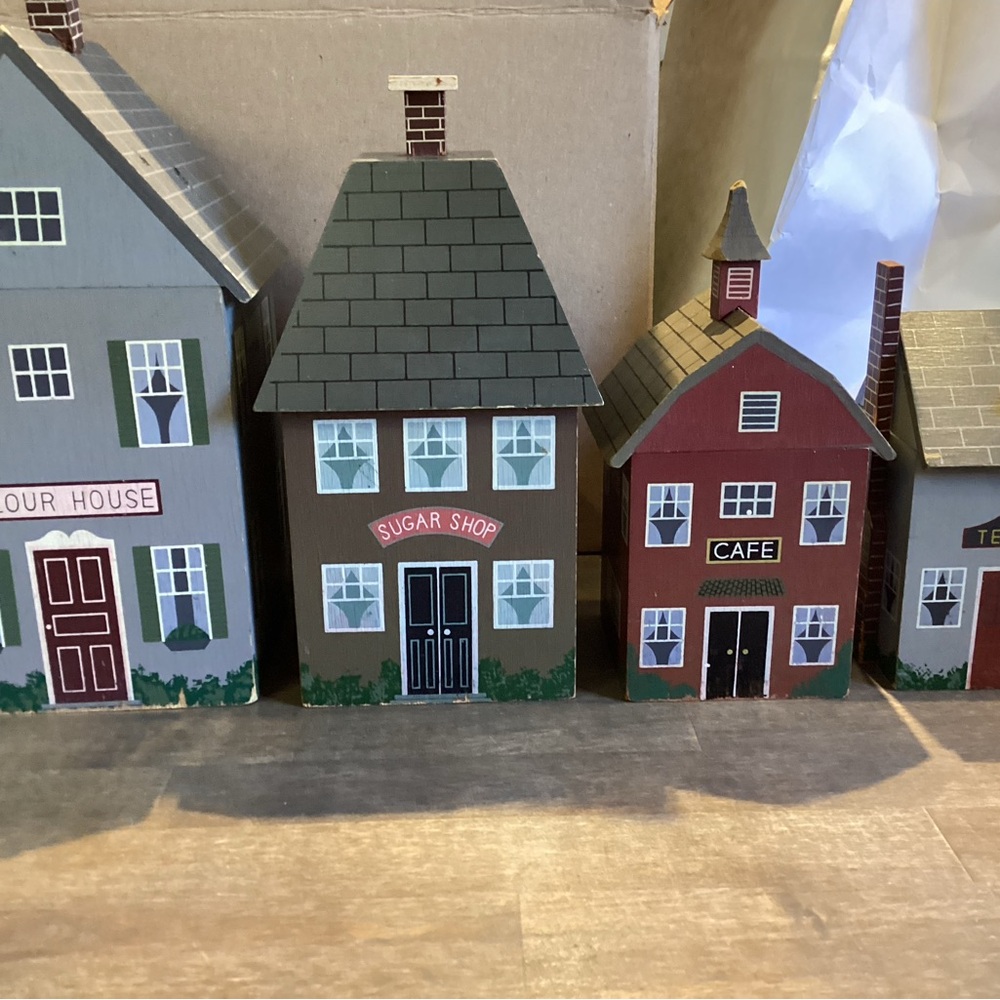 Vintage Wooden Canister Set of 4 Country Houses/Stores